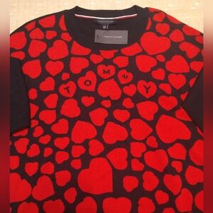 NWT - Tommy Hilfiger Valentine Sweater - Size Large